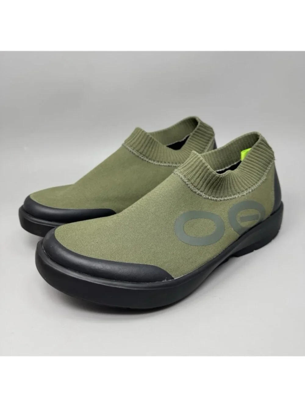 Oofos Oomg Eezee Low Mesh Men's  Sport Recovery Shoes Slip On size 11.5
